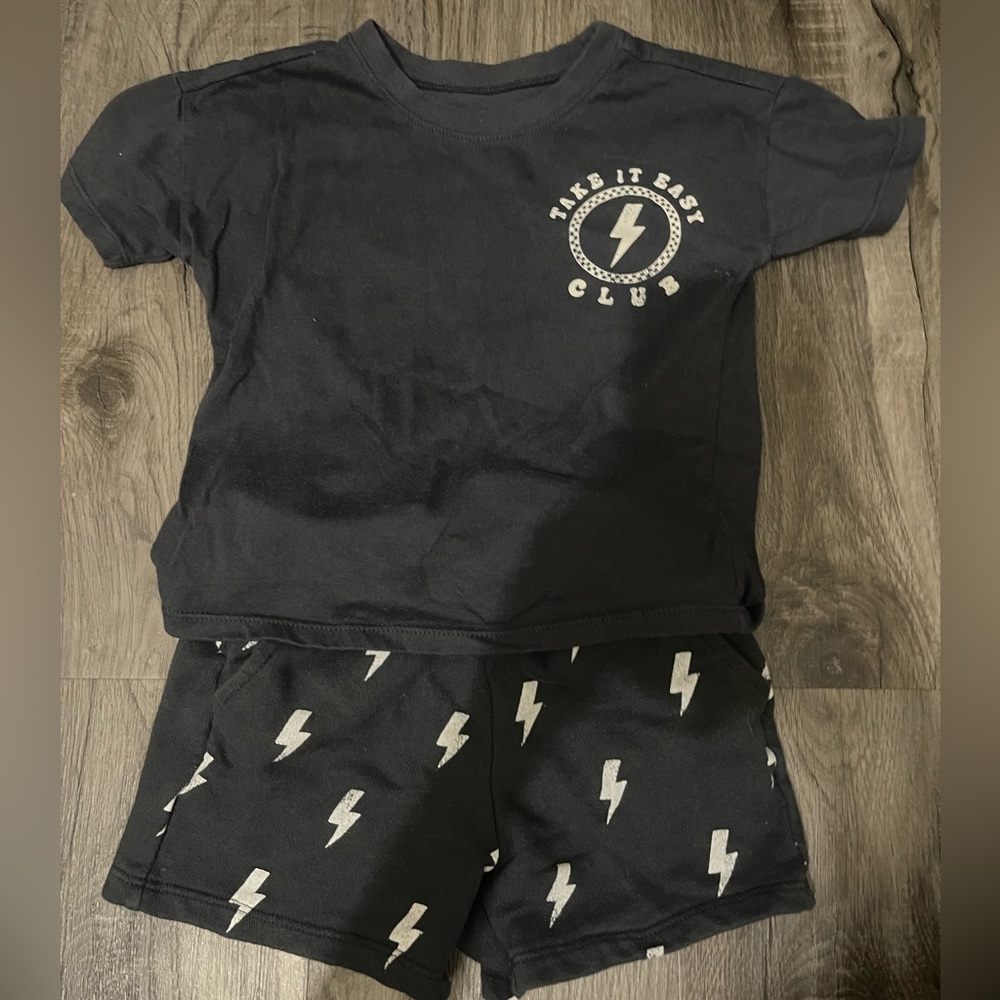 Toddler Lightning Bolt Outfit